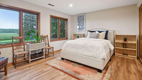 11292 Mount Curve Road