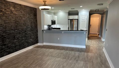 100 CANOPY WALK LANE