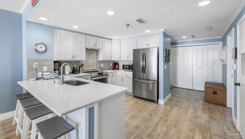 22 Via Deluna Dr