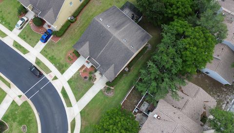 1111 Peterson Pl