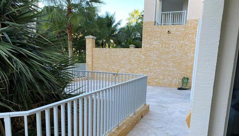 705 Crandon Boulevard