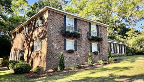 5911 N Shenandoah Rd