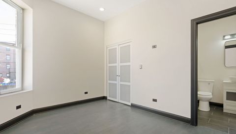 3824 W Arthington Street