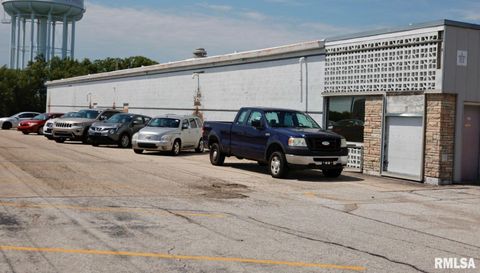 3812 N HARRISON Street