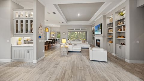 9479 Tequila Sunrise Dr