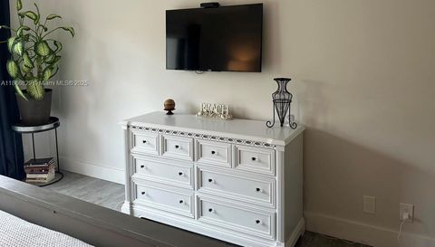 2309 Fairway Drive South