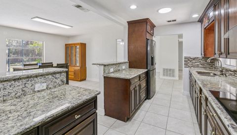 1135 East State Rd 46 Geneva Fl 32732