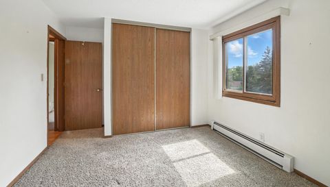 4 Pine Tree Drive