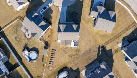 113 Creek Hollow Way