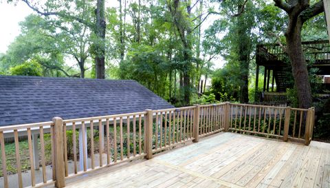 3270 Austin Dr