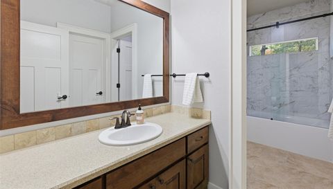 129 Valley View DR