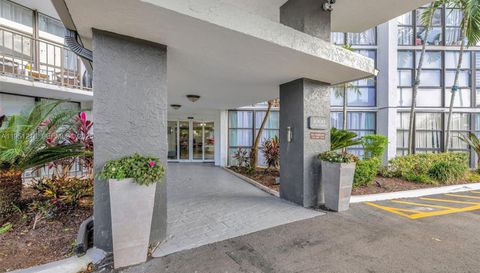 1000 Parkview Dr
