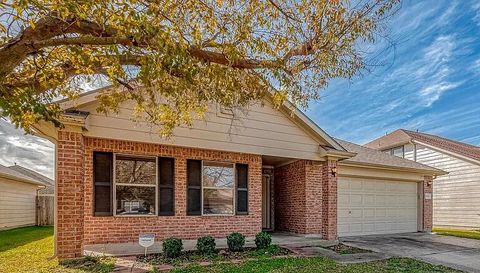 5322 Cinnamon Lake Dr