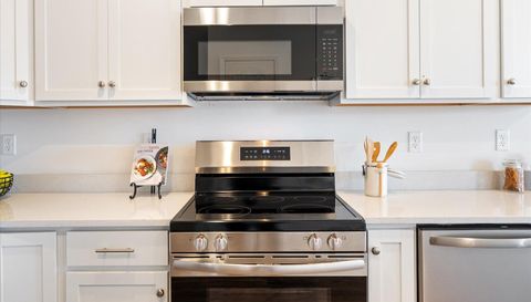 6700 Jorgensen Avenue S