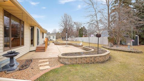 3240 139th Avenue NW