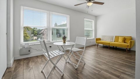 2257 World Pkwy Blvd W