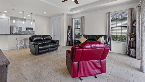 8424 Alberata Vista Dr