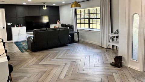 1800 GRANADA BOULEVARD