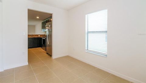 8503 SILVERBELL LOOP