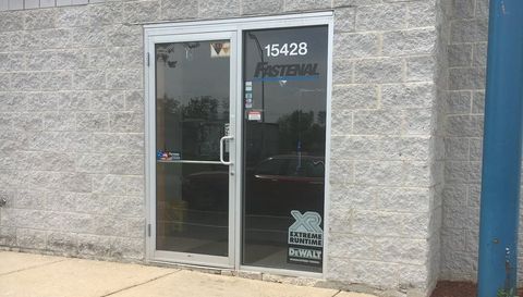 15426-15428 S 70th Court