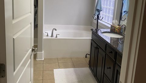 22 Cypress Grove Ln SW