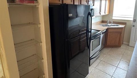 3063 ST CLAIR AVENUE