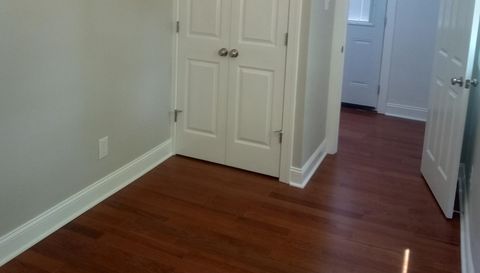 1008 East Side Dr