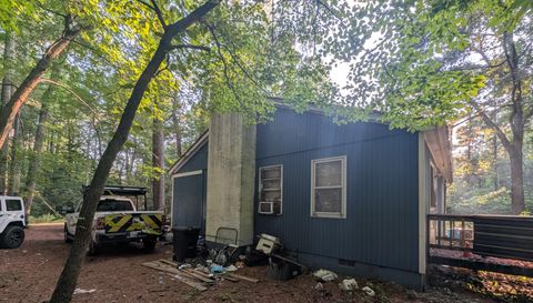 183 Greenway Dr
