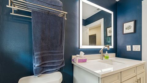 1102 E River Cove St