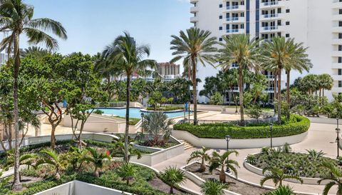 21205 Yacht Club Dr