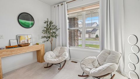 5928 Pinnacle Circle NE