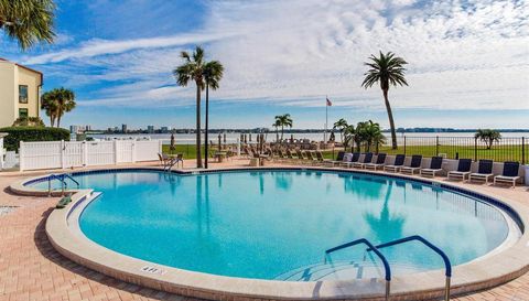 868 BAYWAY BOULEVARD
