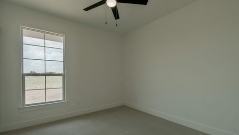 7901 Pecan Road