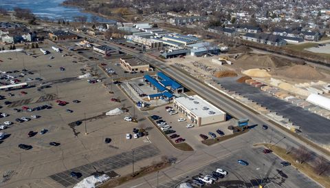 1035 Frontenac Drive