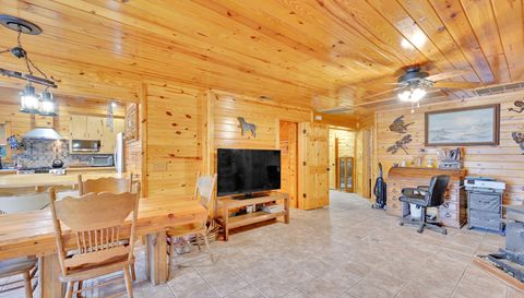 640 Old Pamlico Beach Rd W