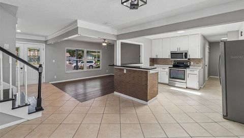 7111 GATEWAY COURT