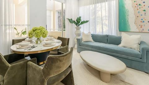 100 Collins Ave