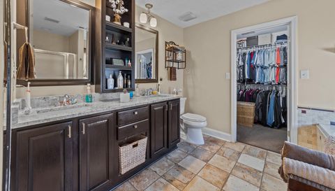 200 Silverbelle Blvd