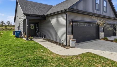 7 Prairie Trail