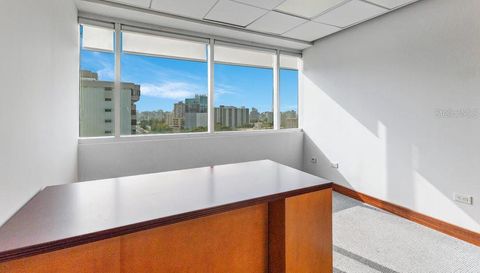 207 Calle Del Parque