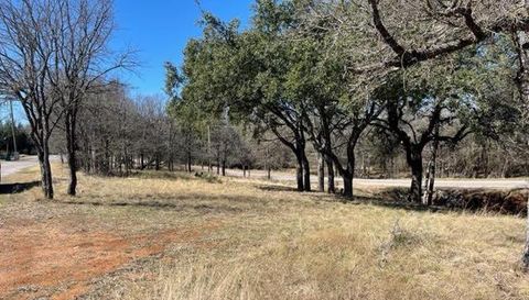 809 Sunrise LN