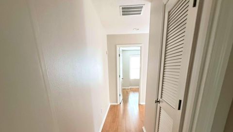 5922 Bartram Village Dr