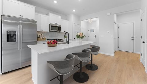10304 Birchwood Circle