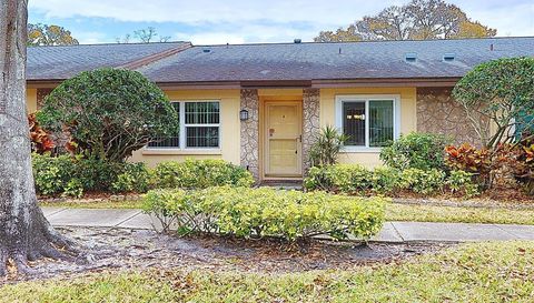 865 MACLAREN DRIVE N