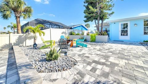 1015 SPINDLE PALM WAY