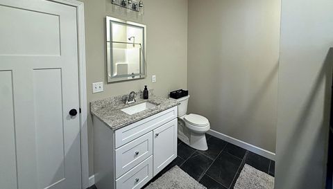 1118 Cross Pointe Dr