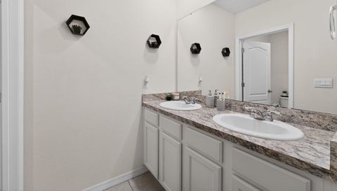 705 Squires Grove Dr