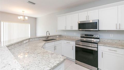 6407 BARKSDALE WAY