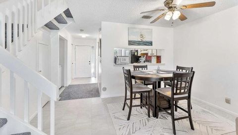 4575 Carambola Cir S