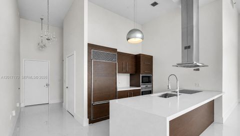 495 Brickell Ave